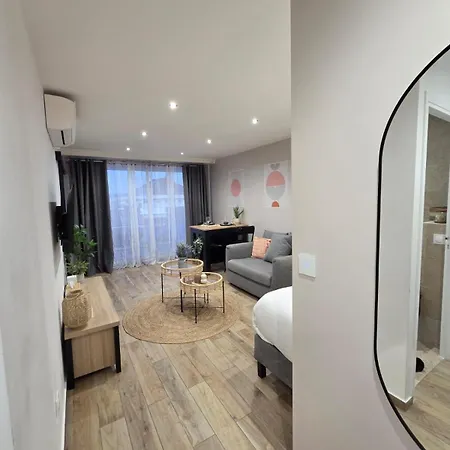 Apartmán Cosy Devant Rer B Tgv Sncf *