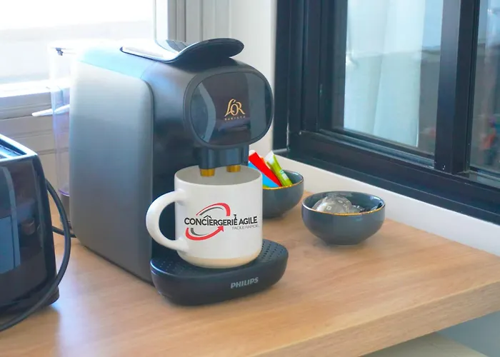 Cosy Devant Rer B Tgv Sncf