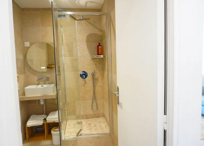 Apartment Cosy Devant Rer B Tgv Sncf Massy (Essonne)