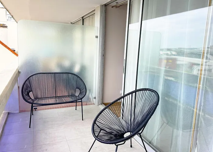 Apartment Cosy Devant Rer B Tgv Sncf Massy (Essonne)